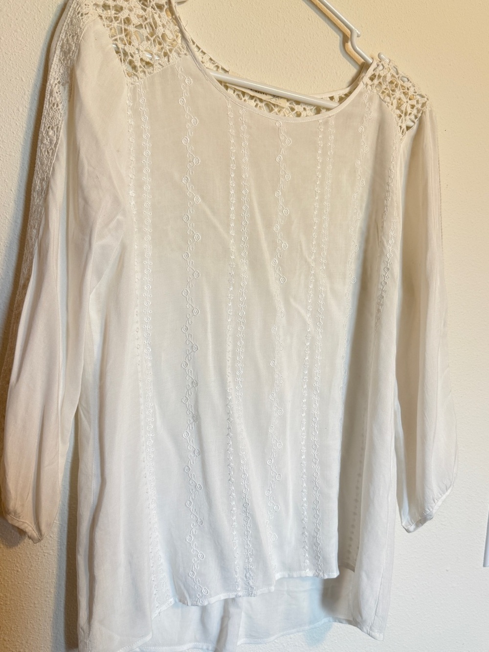 Magnolia South White Crochet Shoulder Blouse